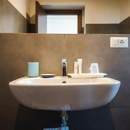 Arco Dei Pinto Ii 4*
